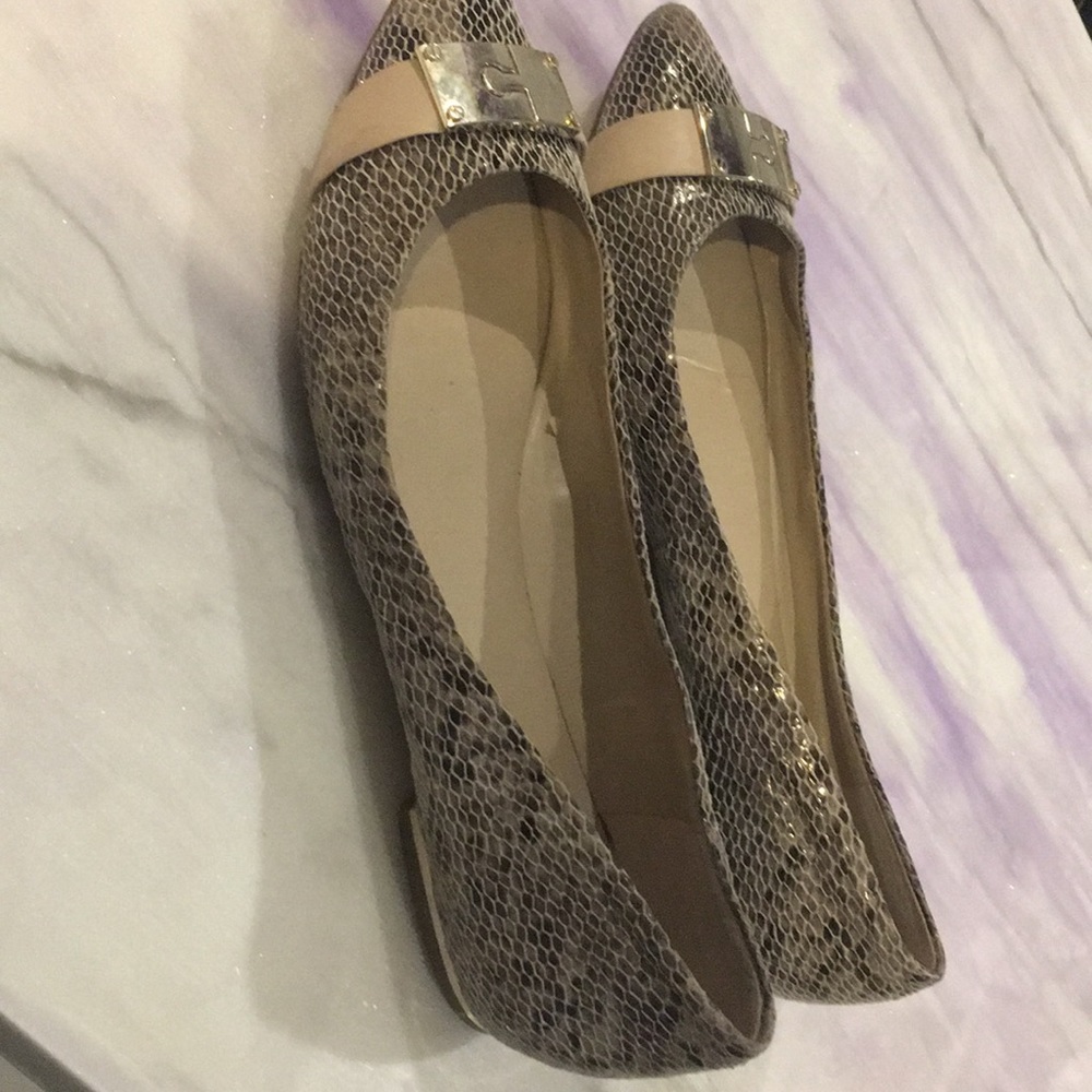 Banana Republic flats